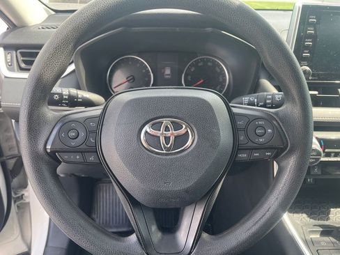 Used 2019 Toyota RAV4 XLE w/ Convenience Package AWD/4WD image 15