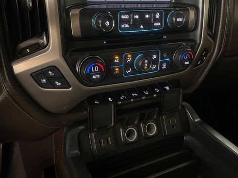 Used 2018 GMC Sierra 3500 Denali w/ Duramax Plus Package AWD/4WD image 54