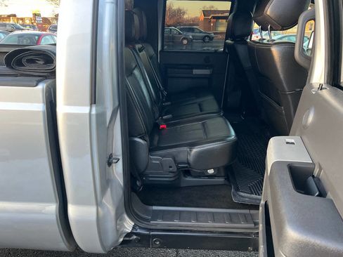 Used 2014 Ford F350 Lariat w/ Lariat Interior Package image 25