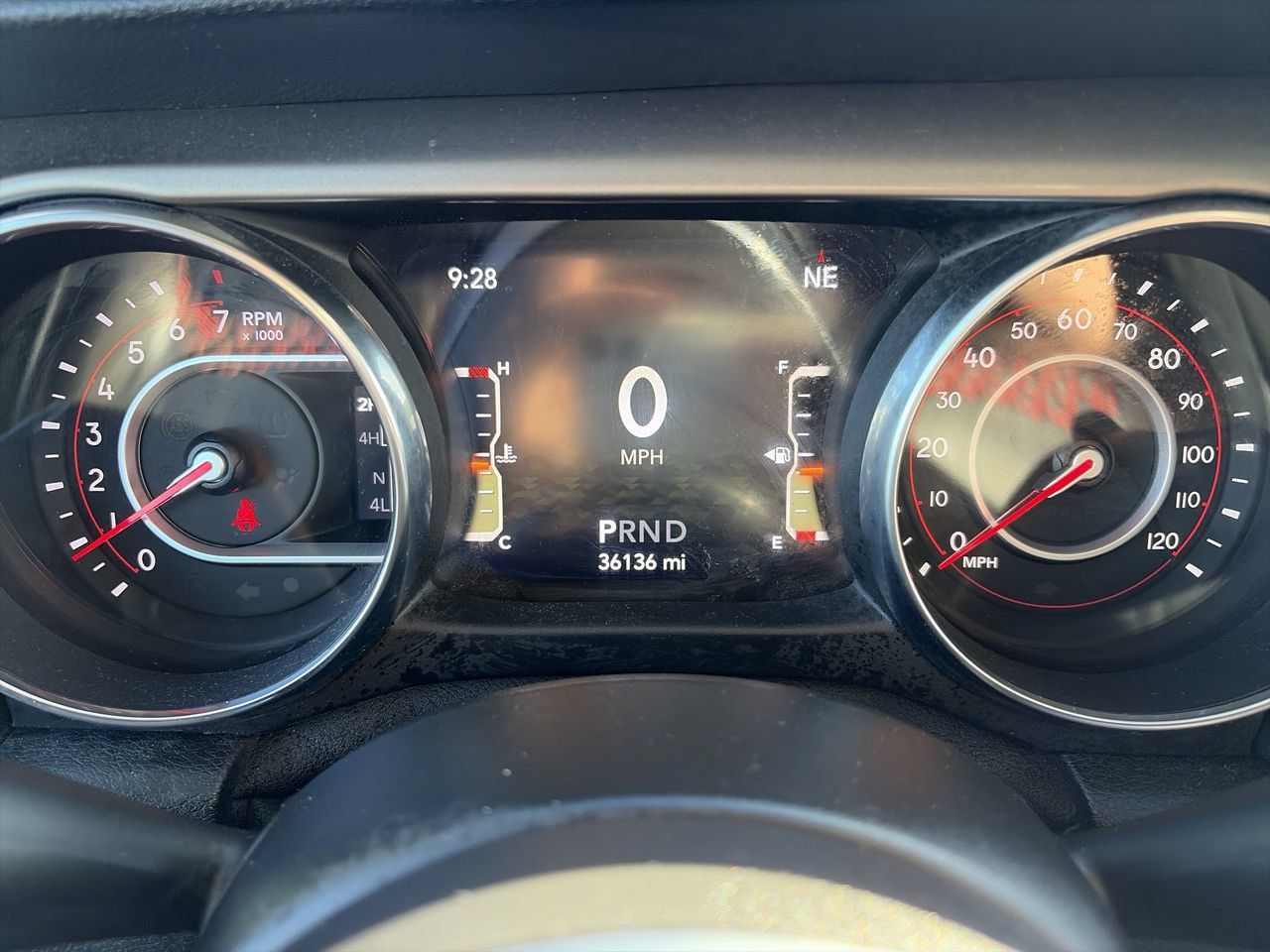 Used 2019 Jeep Wrangler Unlimited Rubicon AWD/4WD image 25