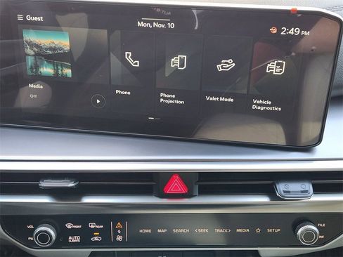 New 2026 Kia Sorento S w/ S Panoramic Sunroof Package image 13