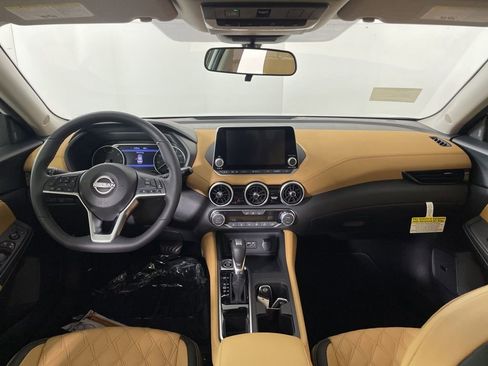 New 2025 Nissan Sentra SV w/ SV Premium Package image 32