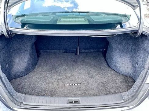 Used 2019 Nissan Sentra S FWD image 15