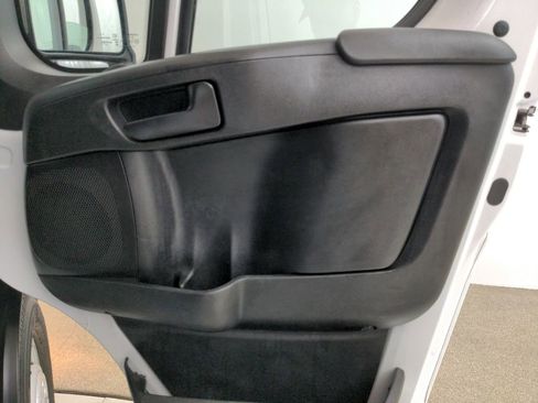 Used 2023 RAM ProMaster 3500 FWD image 24