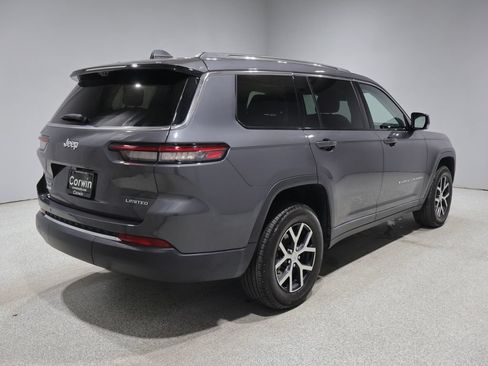 Certified 2023 Jeep Grand Cherokee L Limited w/ Luxury Tech Group II AWD/4WD image 3