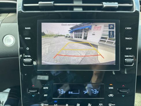 Used 2023 Hyundai Tucson SEL w/ Convenience Package AWD/4WD image 10