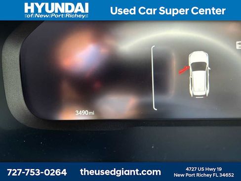 Used 2025 Toyota RAV4 Limited w/ Advanced Technology Package image 13