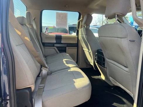 Used 2018 Ford F150 XLT w/ Max Trailer Tow Package image 14