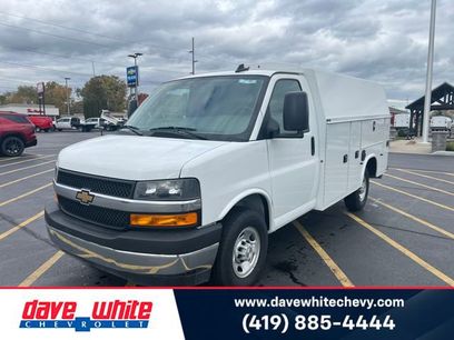 New 2025 Chevrolet Express 3500 w/ Power Convenience Package