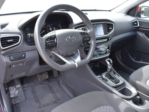 Used 2019 Hyundai Ioniq Blue FWD image 3