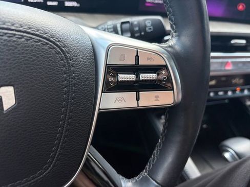 Used 2024 Kia Telluride SX Prestige AWD/4WD image 8