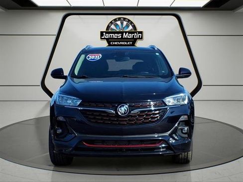 Used 2021 Buick Encore GX Select w/ Sport Touring Package image 2
