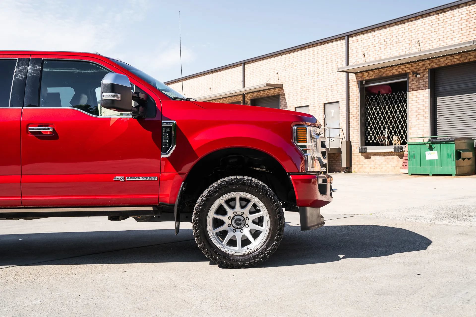 Used 2020 Ford F350 Platinum AWD/4WD image 16