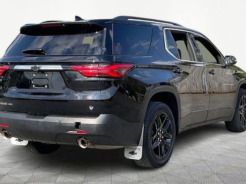 Used 2023 Chevrolet Traverse LT AWD/4WD image 5