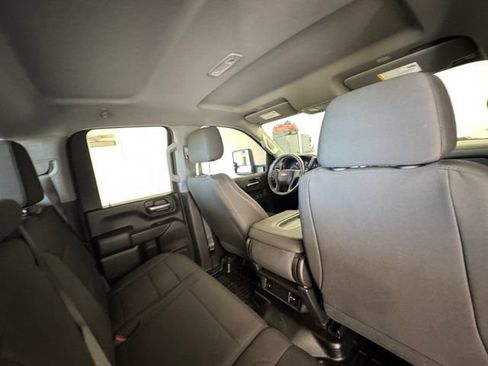Used 2024 Chevrolet Silverado 2500 W/T AWD/4WD image 30