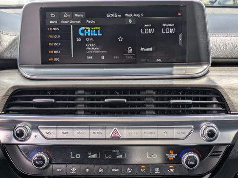 Used 2021 Kia Telluride SX w/ Towing Package FWD image 18
