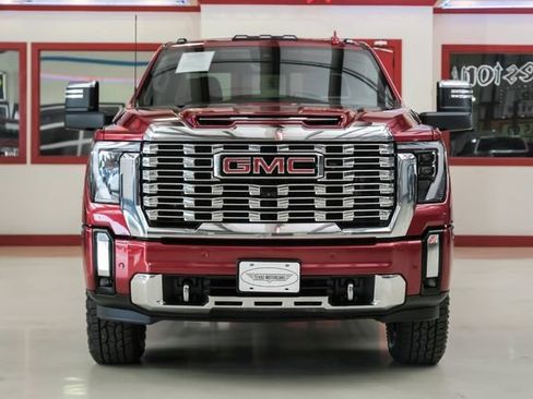 Used 2024 GMC Sierra 2500 Denali w/ Denali Reserve Package AWD/4WD image 9