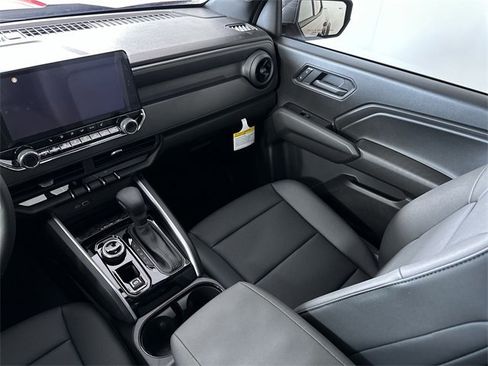 New 2025 Chevrolet Colorado Trail Boss image 35