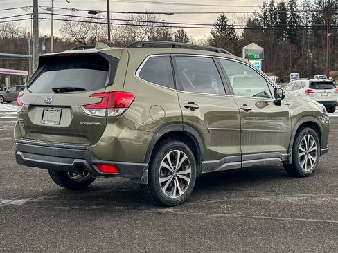 Certified 2023 Subaru Forester Limited image 3