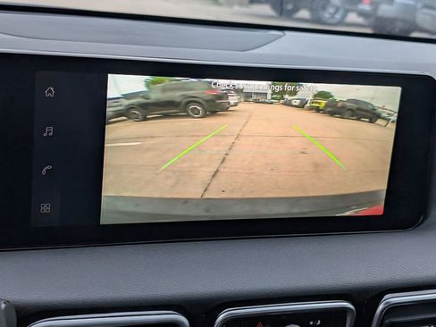 New 2026 Nissan Sentra SR FWD image 12