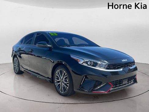 Certified 2023 Kia Forte GT-Line w/ GT-Line Premium Package FWD image 2