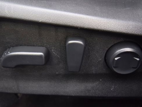 Used 2019 Subaru Forester Premium image 28