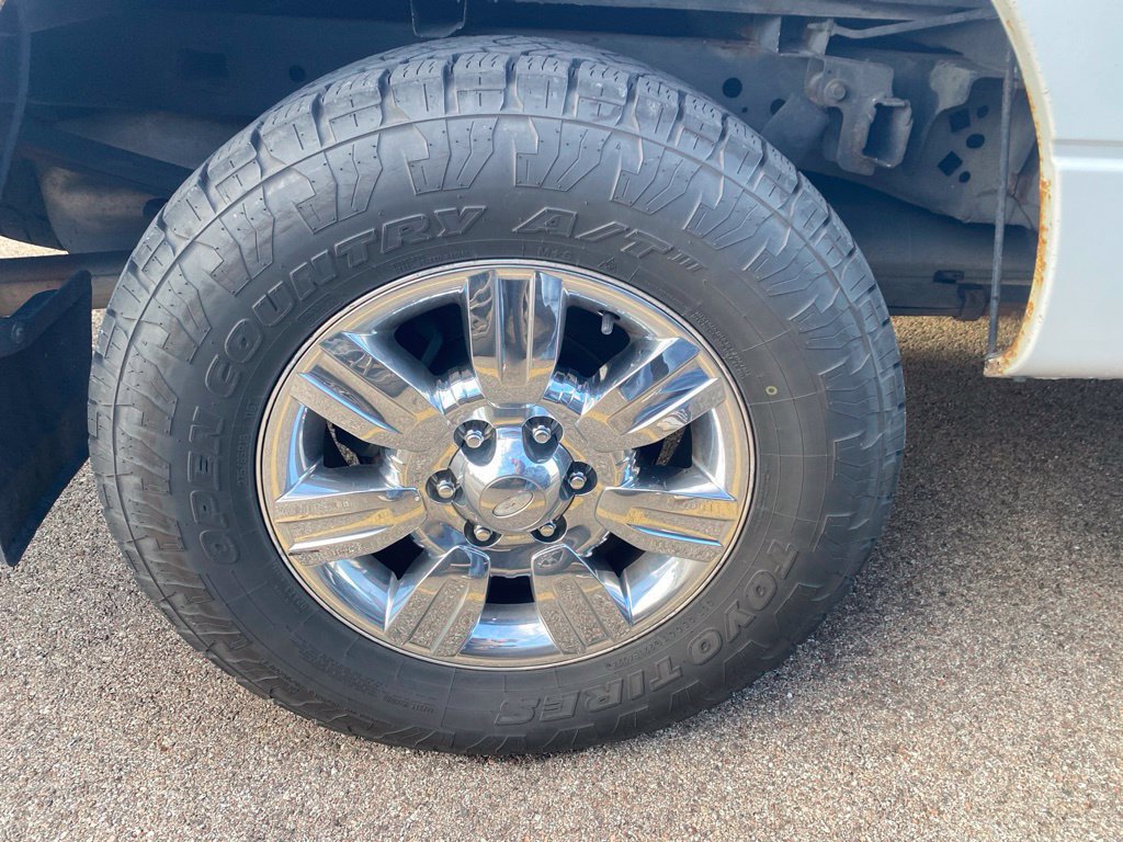 Used 2012 Ford F150 XLT w/ XLT Chrome Pkg AWD/4WD image 8