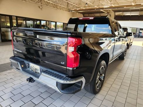 Used 2024 Chevrolet Silverado 1500 LT w/ Protection Package RWD image 5