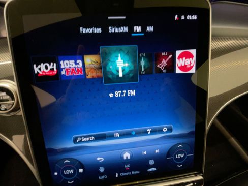 Used 2026 Mercedes-Benz GLC 300 4MATIC image 21