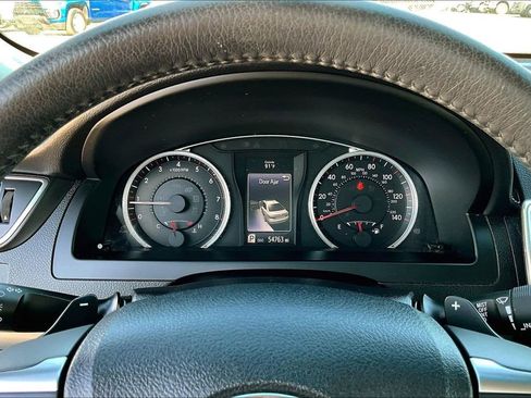 Used 2017 Toyota Camry XSE FWD image 15