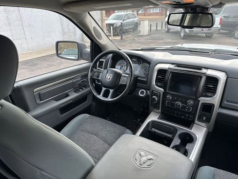 Used 2018 RAM 1500 Big Horn image 31
