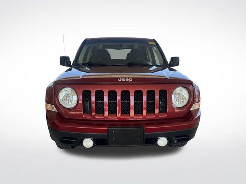 Used 2016 Jeep Patriot Latitude w/ Trailer Tow Prep Group AWD/4WD image 2