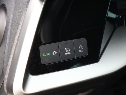 Used 2023 Chrysler 300 Touring L w/ Popular Equipment Group image 52