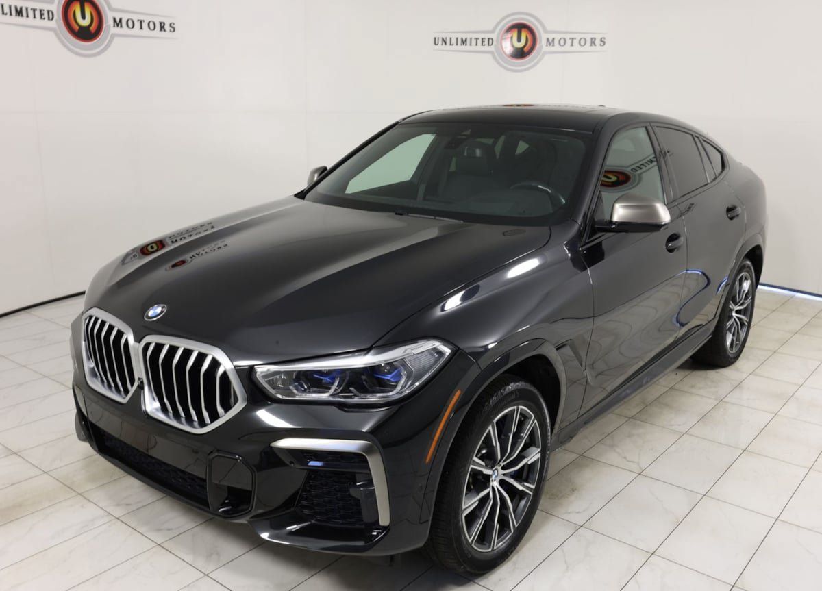 Used 2022 BMW X6 M50i w/ Executive Package AWD/4WD image 35
