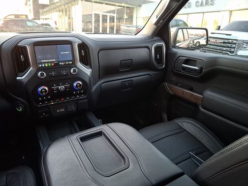 Used 2021 GMC Sierra 1500 Denali w/ Denali Ultimate Package image 16