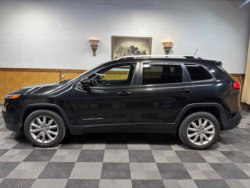 Used 2015 Jeep Cherokee Limited image 2