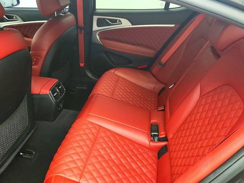 Used 2023 Genesis G70 3.3T w/ Sport Prestige Package image 22