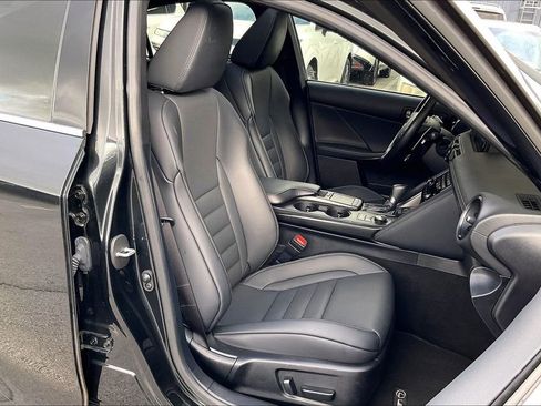 Used 2024 Lexus IS 350 F Sport w/ Memory Package RWD image 9