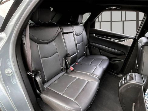 Used 2023 Cadillac XT5 Premium Luxury image 27