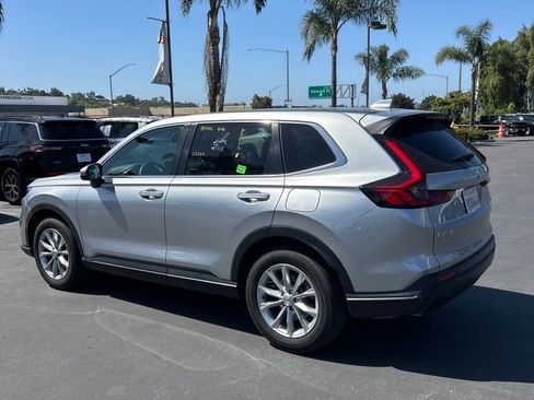 Used 2025 Honda CR-V EX image 8