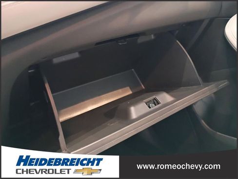 Certified 2023 Buick Encore GX Essence w/ Experience Buick Package image 28