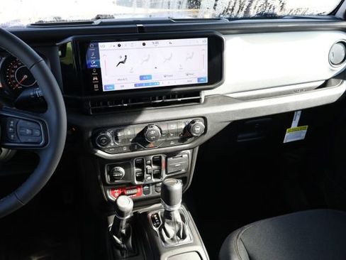 New 2026 Jeep Gladiator Willys image 11