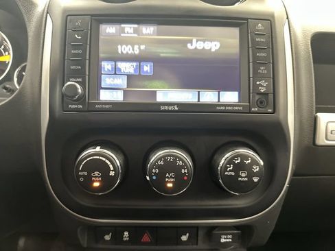 Used 2016 Jeep Compass High Altitude AWD/4WD image 20