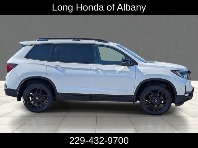 Used 2024 Honda Passport Black Edition image 5