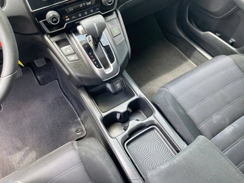 Used 2018 Honda CR-V LX image 19