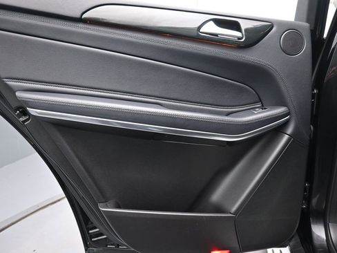 Used 2019 Mercedes-Benz GLS 550 4MATIC w/ Driver Assistance Package image 20