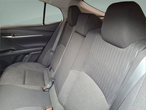 Used 2025 Toyota Camry LE FWD image 17