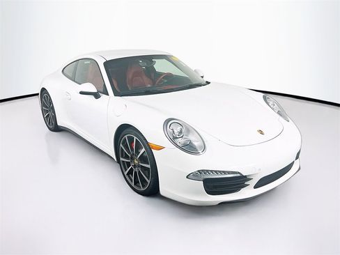 Used 2013 Porsche 911 Carrera 4S image 7