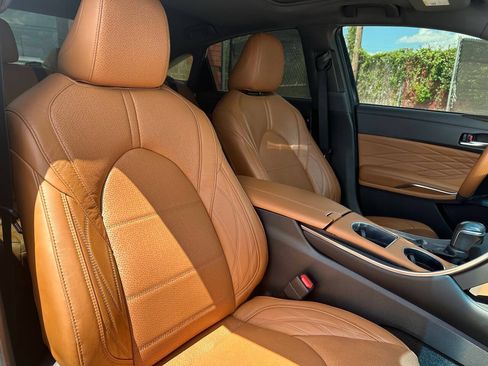 Used 2019 Toyota Avalon Limited w/ Advanced Safety Package FWD image 22
