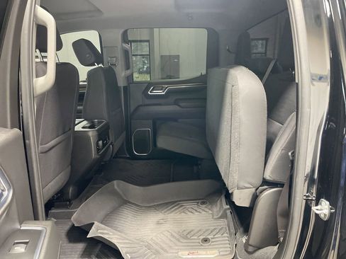 Used 2024 Chevrolet Silverado 1500 RST image 18